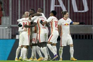 Arbeitssieg in Hoffenheim: RB untermauert Meisterambitionen