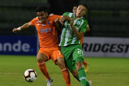 Offenbar rassistischer Vorfall in Brasiliens Fußball Offenbar rassistischer Vorfall in Brasiliens Fußball