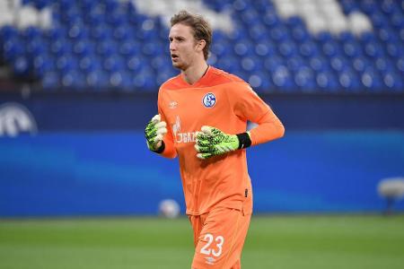 Kam ebenfalls von der Eintracht-Bank nach Gelsenkirchen. Sollte Rückkehrer Ralf Fährmann den Posten zwischen den Pfosten str...