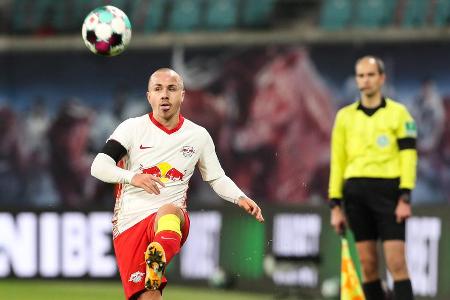 War in erster Linie um defensive Absicherung bemüht und bot Sané dadurch kaum Räume an. Wirkte in den direkten Duell trotzde...
