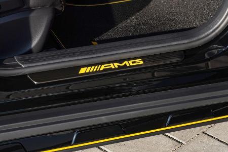 Mercedes-AMG GLA 45 4Matic Facelift 2017 Yellow Night Edition