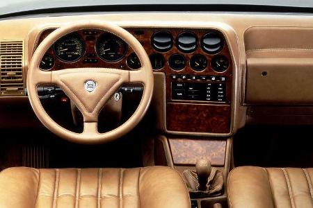 Lancia Thema 2.9 V6 Innenraum