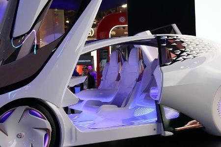 CES 2017, Toyota Concept i