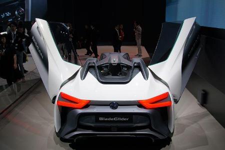CES 2017, Nissan Blade Glider Concept