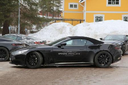 Aston Martin DB11 Volante