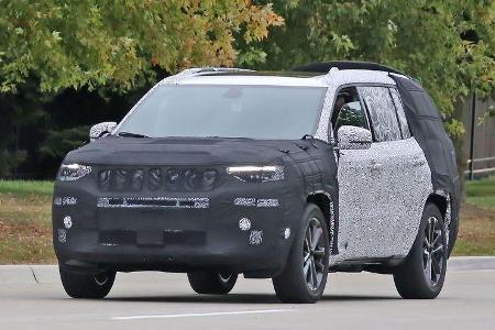 Jeep Yuntu Siebensitzer Erlkönig