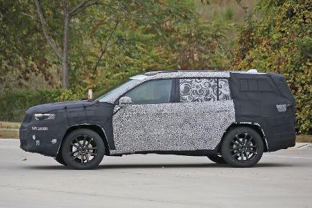 Jeep Yuntu Siebensitzer Erlkönig