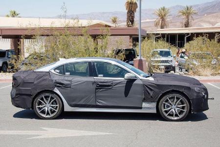 Erlkönig Hyundai Genesis G70