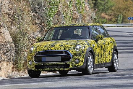 Mini wird für das kommende Jahr den Viertürer überarbeiten, den die Marke seit 2015 anbietet. Optisch wird sich das Modell a...