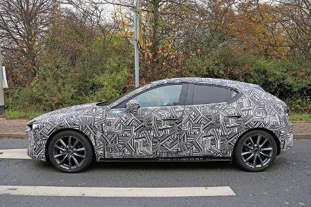 Mazda 3 Erlkönig