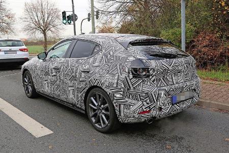 Mazda 3 Erlkönig