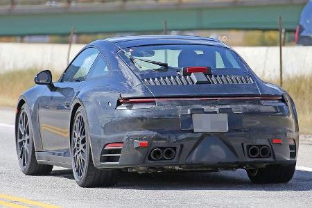 Porsche 911 Erlkönig mit Innenraum
