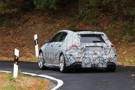 Erlkönig Mercedes-AMG A45