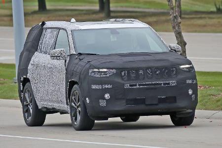 Jeep Yuntu Siebensitzer Erlkönig