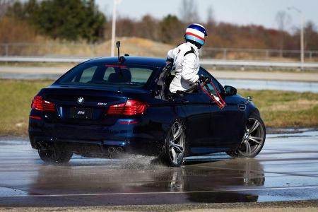 BMW M5 (F90) - Drift - Rekord - BMW USA
