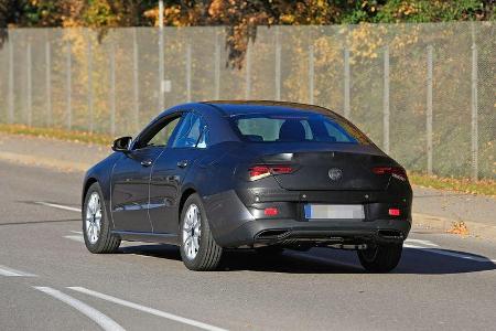 Erlkönig Mercedes CLA