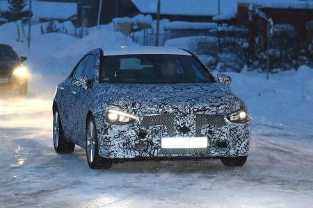 Erlkönig Mercedes CLA