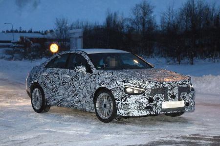 Erlkönig Mercedes CLA