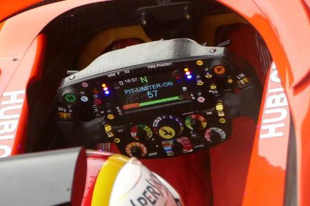 Sebastian Vettel - Ferrari - Formel 1 Test - Barcelona - Tag 4 - 1. März 2018