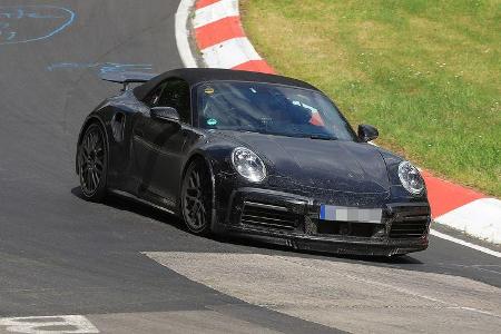 Porsche 911 Turbo Cabrio Erlkönig
