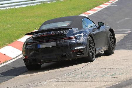 Porsche 911 Turbo Cabrio Erlkönig