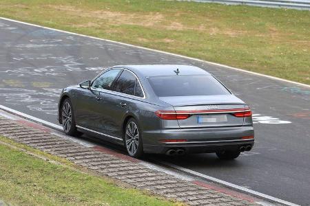 Erlkönig Audi S8