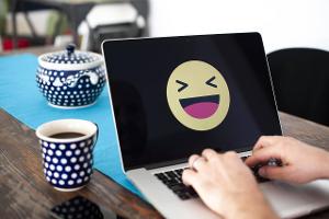 Smileys, Emoticons und Emojis in E-Mails – Welche Bedeutung steckt dahinter?