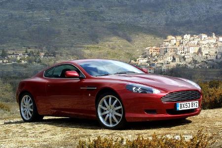 Aston Martin DB9 2004