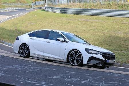 Erlkönig Opel Insignia
