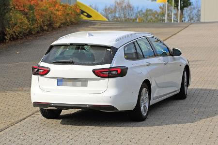 Opel Insignia Sports Tourer Facelift Erlkönig