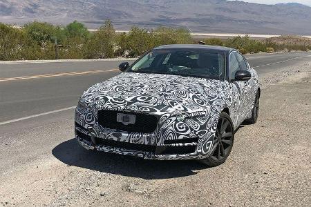 Erlkönig Jaguar XE