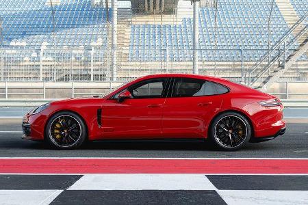 Porsche Panamera GTS