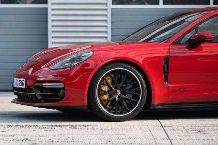 Porsche Panamera GTS