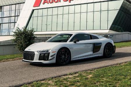 AUDI R8 V10 PLUS COUPE COMPETITION PACKAGE AUDI R8 V10 PLUS COUPE COMPETITION PACKAGE