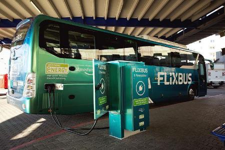 10/2018, BYD C9 von Flixbus
