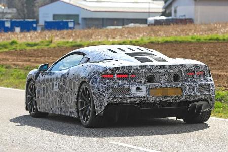 Erlkönig McLaren Sport Series Hybrid
