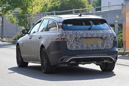 Erlkönig Jaguar XF Sportbrake