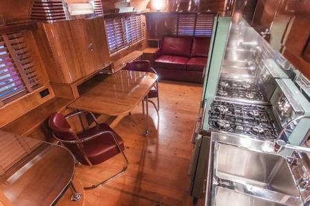 Westcraft Capistrano Trailer