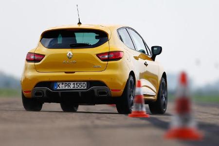 Renault Clio R.S., Heckansicht, Slalom