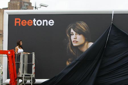 Kelly Brook Werbeplakat