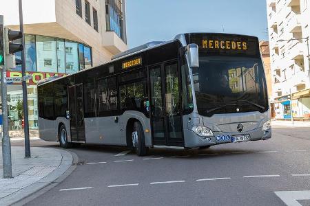 Mercedes-Bus