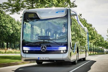 Mercedes-Bus