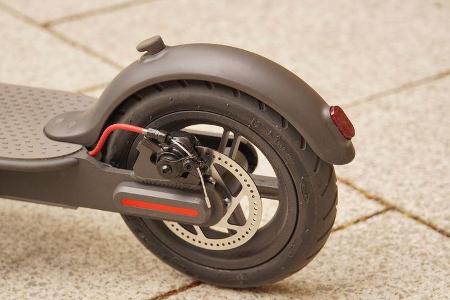 Xiaomi Mi M365 Elektro Scooter Tretroller Fahrbericht