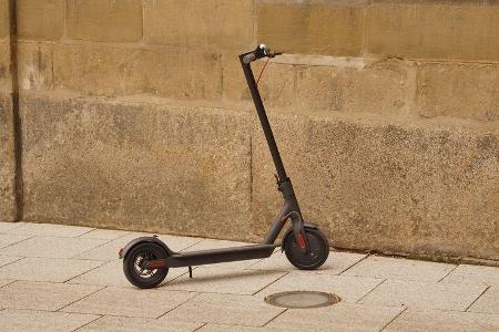 Xiaomi Mi M365 Elektro Scooter Tretroller Fahrbericht
