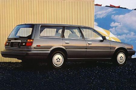 Toyota Camry Wagon (1986)