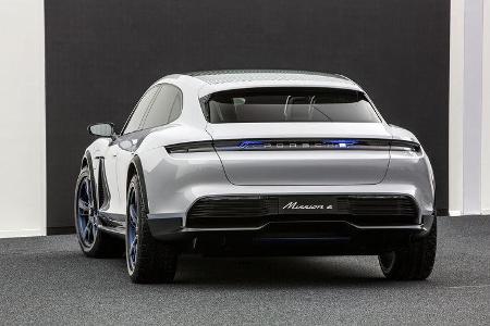 Porsche Mission E Cross Turismo