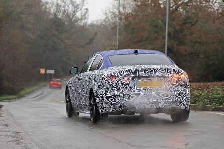 Erlkönig Jaguar XE
