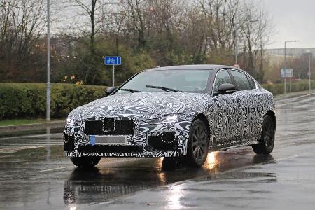 Erlkönig Jaguar XE