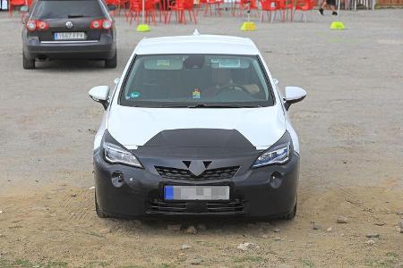 Erlkönig Opel Astra