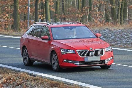 Erlkönig Skoda Superb